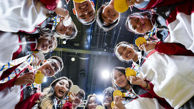 足球曝英超豪门盯上天才中卫，报价或破纪录