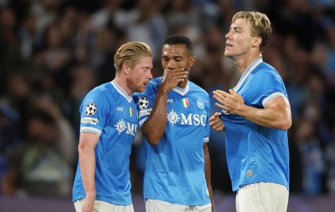 亚马尔：外界一直在说我的腹股沟痛和心情不好，那些全是假的