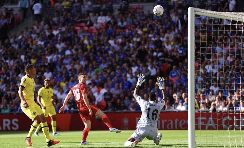 英超：曼联客场2-1战胜莱斯特城