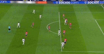 辽超总决赛：大连队4-0本溪队夺冠，王宏有、王跃皓分别双响